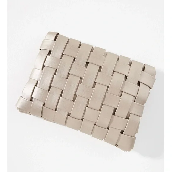 Anthropologie Lindy Woven Clutch - Picture 2 of 12